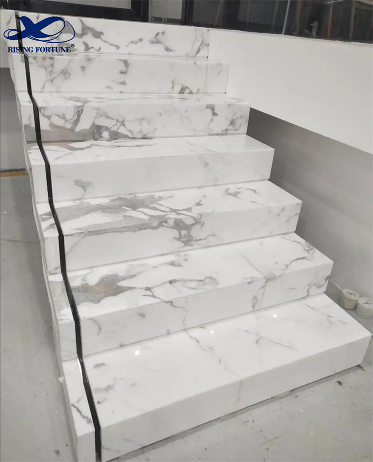 escaleras de mármol