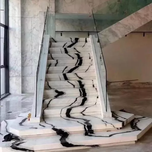 Baldosas de mármol natural para escaleras.