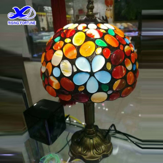 pantalla de lámpara de mesa de ágata colorida