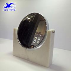 espejo de mármol moderno